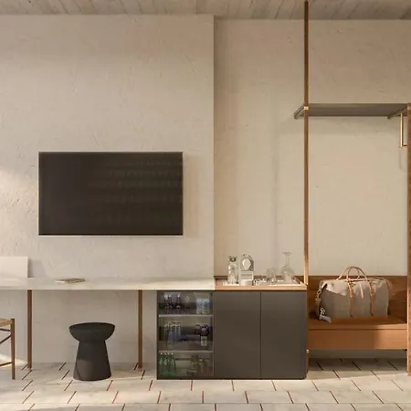 The Nines アヤナパ