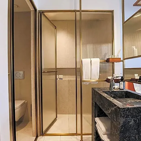 The Nines Hotel 5*