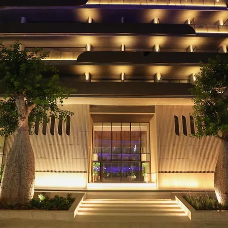Hotel The Nines 5*